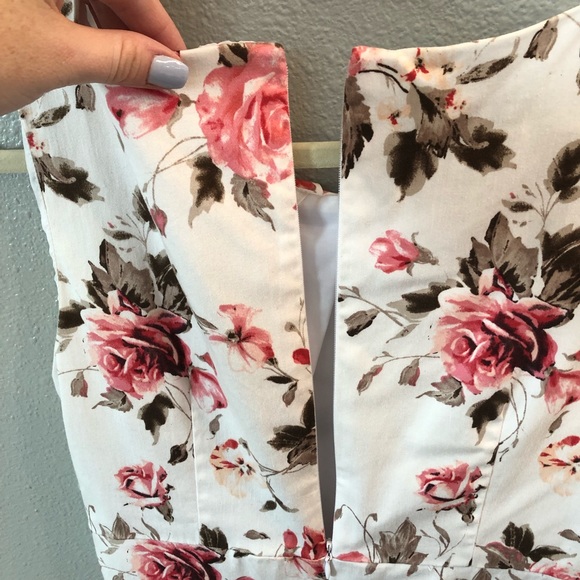 I N Studio Flowered Dress - Picture 3 of 5